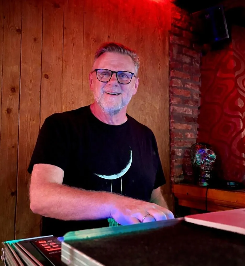 DJ Dirk